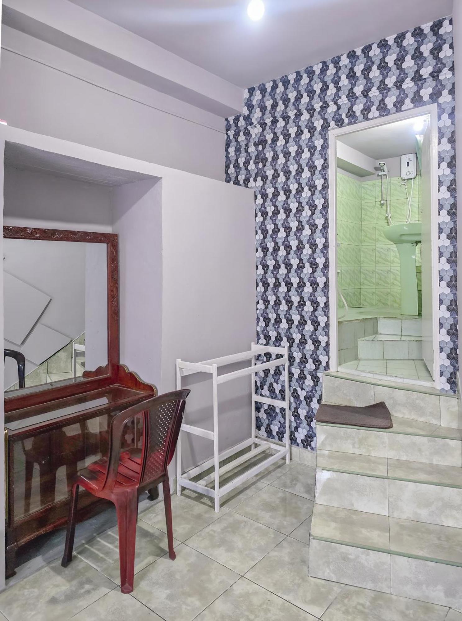 The Brick House Канді Екстер'єр фото